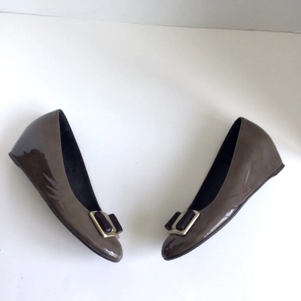 Stuart Weitzman PROPER Wedge Patent Leather Driftwood Aniline. Size 8.5 - Picture 5 of 15